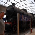 Stoję na dworcu kolejowym w Cagliari a za mną potężna lokomotywa